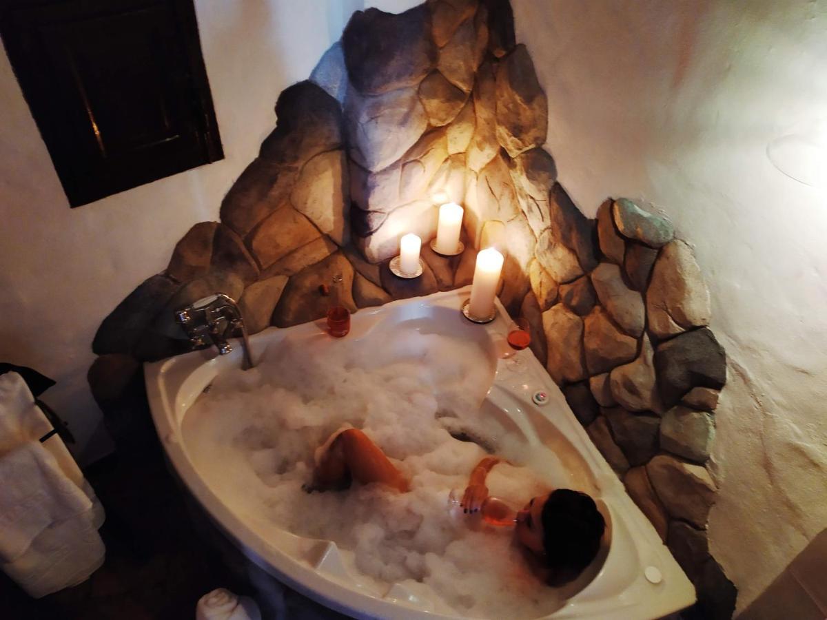 El Escondite De Martina, Casa Rural Romantica Setenil De Las Bodegas Ngoại thất bức ảnh